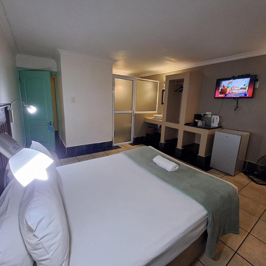 Green Door Guest House Mossel Bay Dış mekan fotoğraf