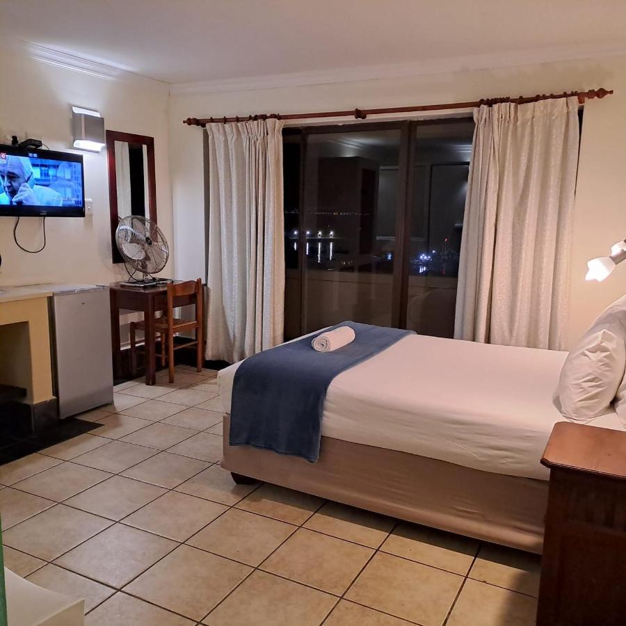 Green Door Guest House Mossel Bay Dış mekan fotoğraf